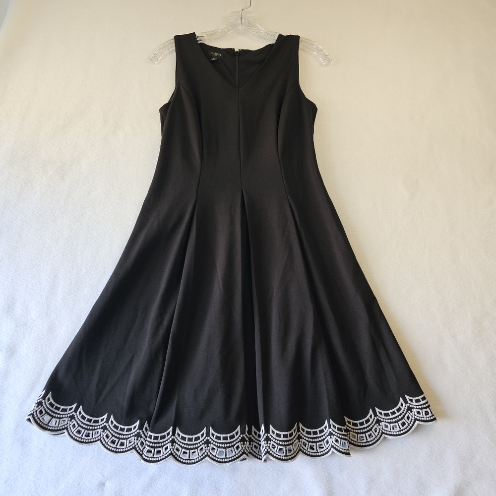 Talbots Elegant Black Sleeveless Dress‎ with White Trim Size 2 Petite